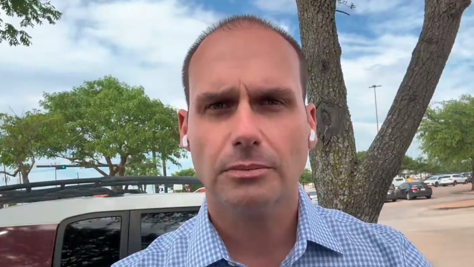 Bolsonaro acusa delegado da PF de manipular sistema de imigração americano